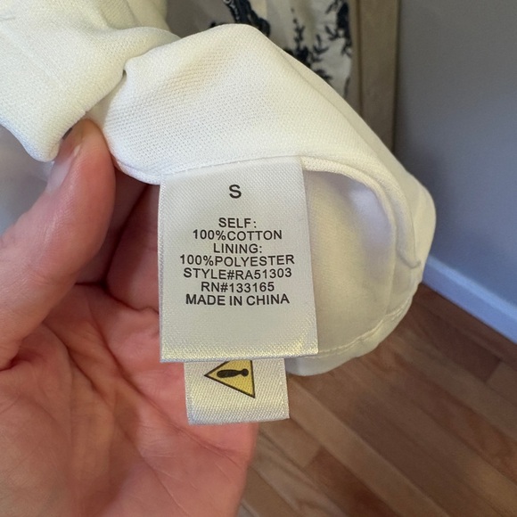 Altar'd State Embroidered White Dress  Size S  NWT - Picture 10 of 10